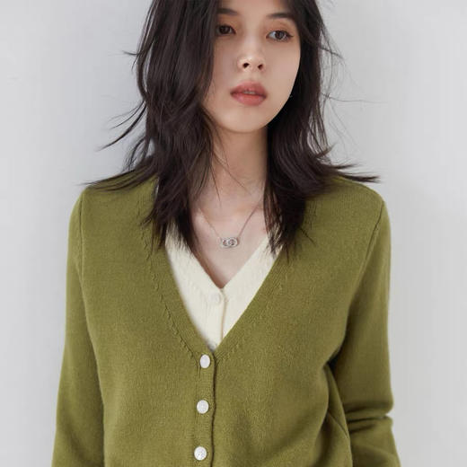 青乔慕染假两件针织开衫｜假两件 + 撞色！把 “知性松弛感” 焊在身上！ 商品图0