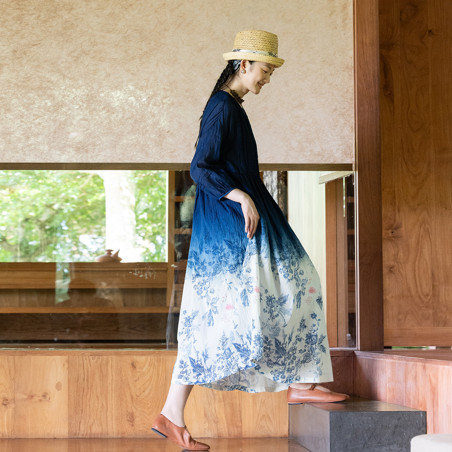 艺术家联名款 牧衣游原创手作植物吊蓝染印花苎麻连衣裙宽松 云深