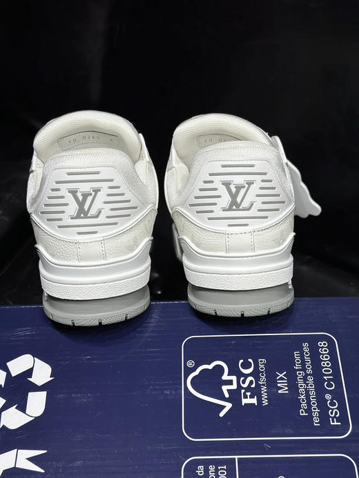 春季特惠💰650 公司级 LV 路易威登 trainer 走秀新款经典走秀新款 商品图2