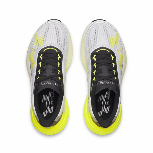 【五一尖货限时专享】
安德玛（UNDERARMOUR）（新款）2026S/S女跑步鞋 6006031-102 商品图0