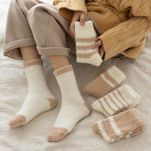 日式无印珊瑚袜子女加厚保暖地板袜良品秋冬中筒袜女士加绒月子袜 商品图2