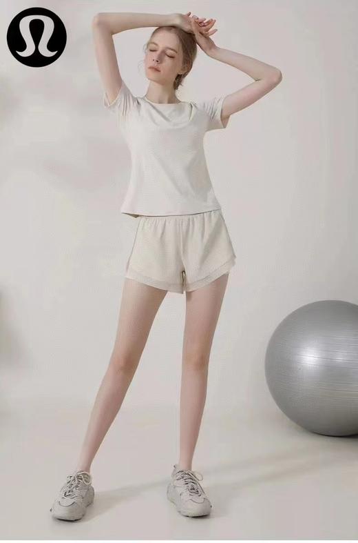 F030669运动短裤女夏季高腰健身跑步裤防走光透气速干训练三分裤瑜伽裤 商品图10