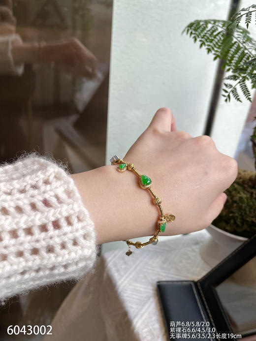 6043002，葫芦手链。具体价格微信咨询 商品图4