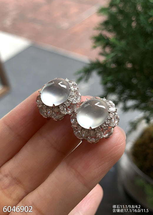 6046902，蛋面耳钉。具体价格微信咨询 商品图2