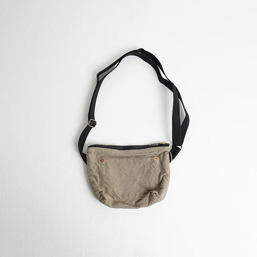 V.D.L.C VOLER DANS LECIEL 斜挎帆布包 商品图2