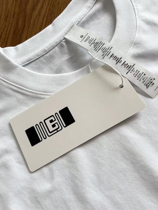 F030638新款立体标识舒适透气修身显瘦无痕短袖T恤 商品图11