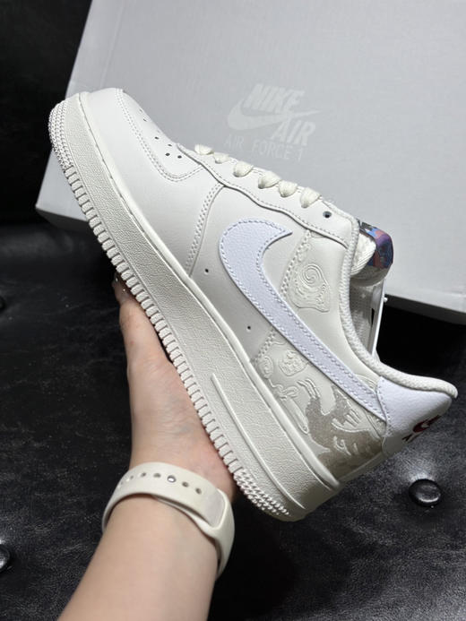 春季特惠💰390 官方同款 # Nk Air Force 1 空军一号 马年限定白色款 商品图5