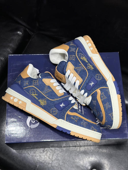 春季特惠💰650 公司级 LV 路易威登 trainer 走秀新款经典走秀新款 商品图3