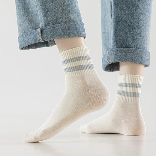 日式无印女双线运动中筒袜良品纯色双杠女生袜子运动休闲透气袜 商品图2