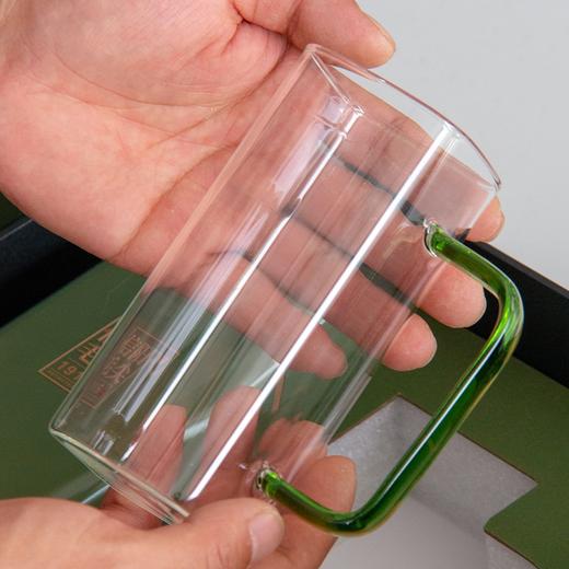 非遗传承【绿.2听毛尖+玻璃杯】35元1套.整箱20套 商品图3