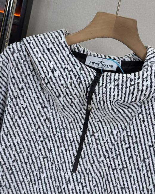 F0306112春秋新款满天星系列简约百搭不挑人连帽半拉链卫衣外套 商品图11