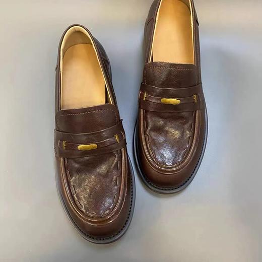 F0306132复古英伦风复古金扣氛围感百搭显腿长防滑优雅松弛感通勤圆头乐福小皮鞋 商品图7