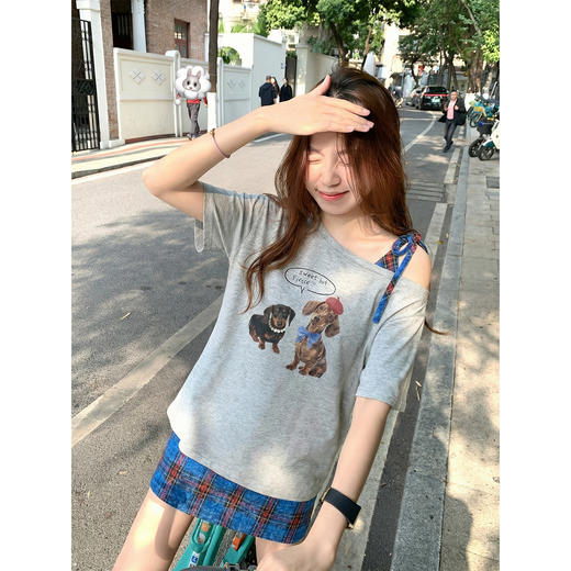 <曾小咸推荐>韩系斜肩短袖t恤女半身裙套装 商品图0