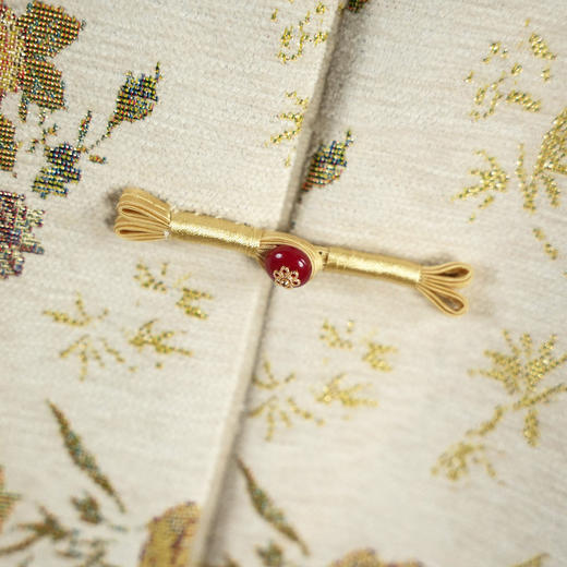 「自」全新升级【铂金会员330/天猫449/差价119】(02902)洛诗琳新中式雪尼尔提花马甲2026春季新款气质国风宽松马甲 商品图3