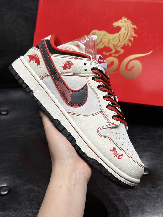春季特惠💰430 Nk Dunk LOW CNY “Year Of The Horse 马年限定” 防滑耐磨 低帮 板鞋 男女同款 商品图3