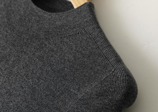 【高品质私服】【60支精纺羊毛半高领短袖】春夏贴身穿软糯不闷，微光若隐若现，基础款也显贵气YS88159【仅限签收48小时内退换】-CC 商品图10