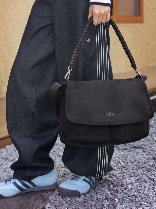 得物同渠道三叶草AD宝藏邮差包超轻男女同款 商品图9