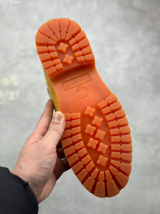 春季特惠💰500 Timberland 添柏岚/天伯伦 大黄靴 PREMIUM 系列 6Inch 典满印 logo 户外靴 简约舒适 中筒 马丁靴 男款 商品图8