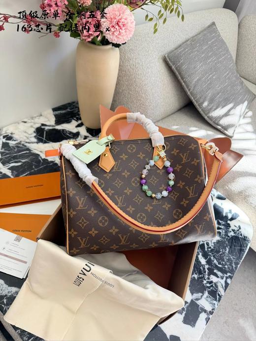 F0306117精美单肩长手柄硬箱挂饰彩色小手串男女同款手提包 商品图3