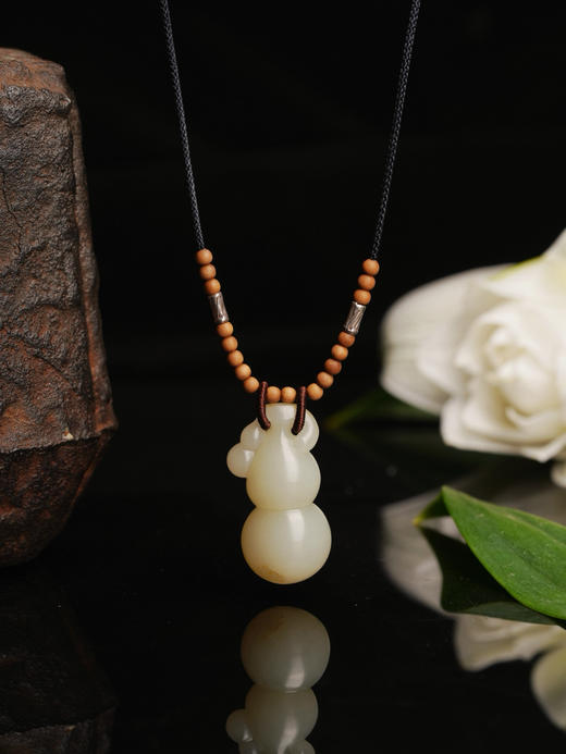 和田玉籽料葫芦 商品图0