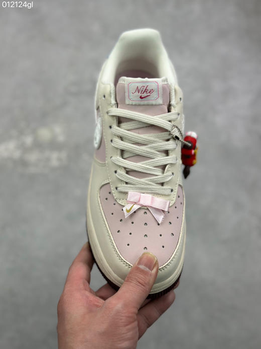 春季特惠💰430 温柔甜酷风 # Nike Air Force 1 Low 粉雾撞色款空军一号低帮 商品图1