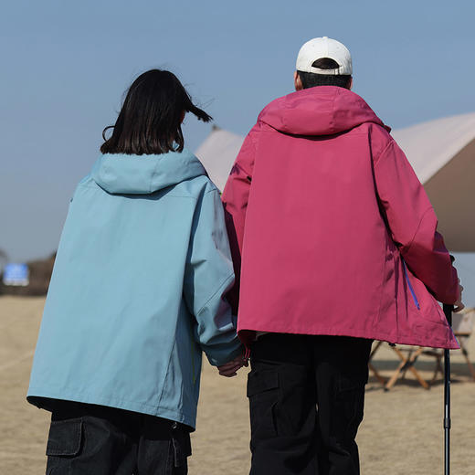 高货清仓！！【Schenvega 探索山野户外夹克】男女同款 耐磨抗风 防泼 拒油 拒污 透气吸湿 商品图2