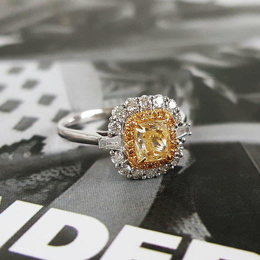 【天然正品】AU750白金经典时尚垫型1.003克拉钻石戒指 15号（戒圈可改）140226TJ35 商品图2