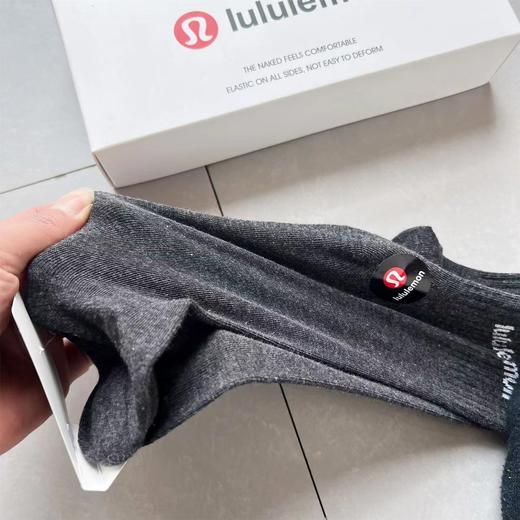 F030695春季新款运动休闲干爽透气吸湿袜子中筒五双盒装 商品图13