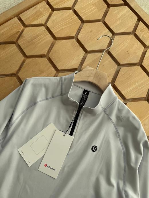 F030659日常通勤轻运动户外休闲半拉链薄绒卫衣 商品图9