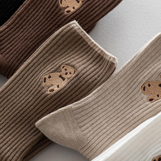 日式无印卡通刺绣小熊袜子良品女士中长筒袜秋冬休闲棉袜百搭女袜 商品图2