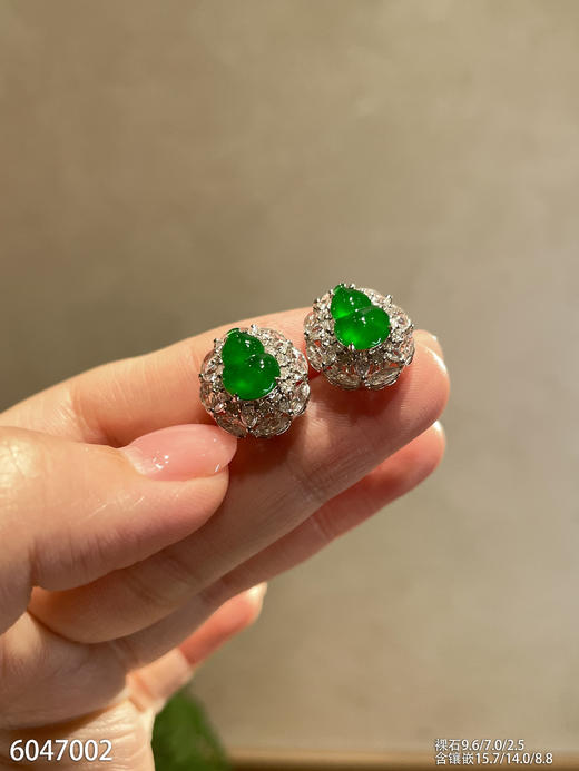 6047002，葫芦耳钉。具体价格微信咨询 商品图1