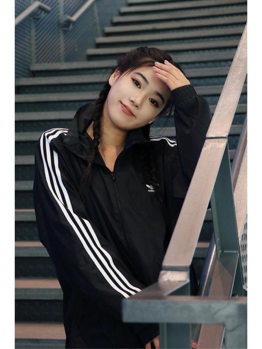 阿迪三叶草新款洒脱不挑人夹克外套 商品图14