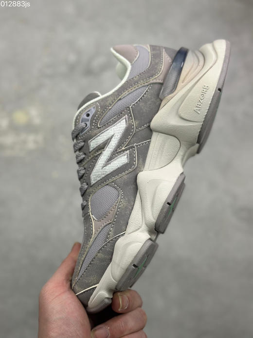 春季特惠💰390 新百伦New Balance NB9060 复古休闲运动慢跑鞋 商品图6