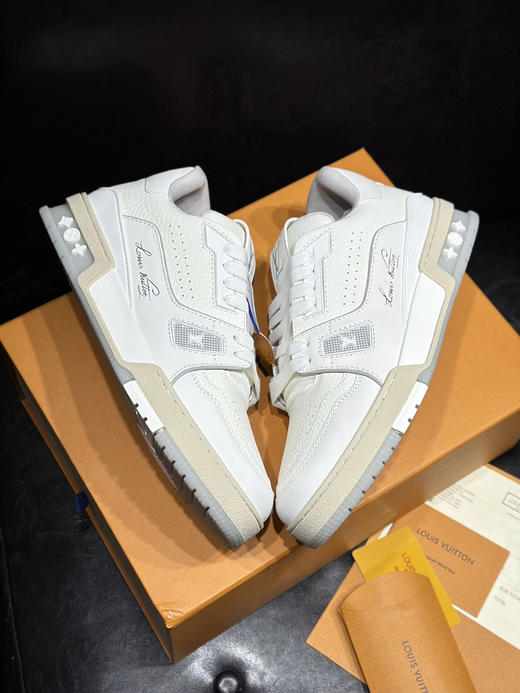 春季特惠💰570 公司级 # LV路易威登 trainer 走秀新款经典走秀新款 商品图4