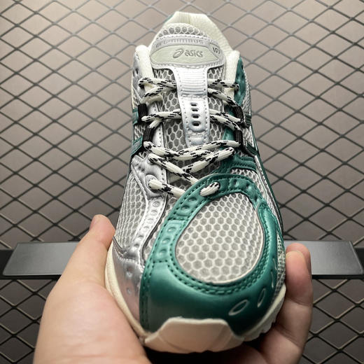 春季特惠💰390 Asics 亚瑟士 GEL-Nimbus 10.1 低帮运动休闲跑步鞋 商品图8