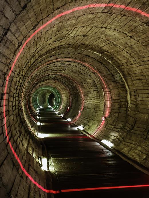 最后1人❗️春假王炸专场4.1-4.2【大国小工匠：重庆乌江国防水利探秘营】首发新团：水利+国防+非遗三倍体验，知识三倍；一次打卡探秘816国X工程+白鹤梁水利溯源；涪陵榨菜非遗探秘；乌江绝美夜景 商品图1