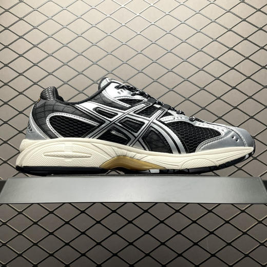 春季特惠💰390 Asics 亚瑟士 GEL-Nimbus 10.1 低帮运动休闲跑步鞋 商品图2
