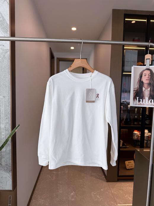 点此购买 On昂跑春秋季男女款马年限定长袖T恤 bk 341499 商品图1