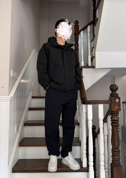 37-8 韩国单 圆正 两棵树 男士冲锋夹克 老朱176/148穿黑色L宽松合适 穿卡其XL偏大 商品图8