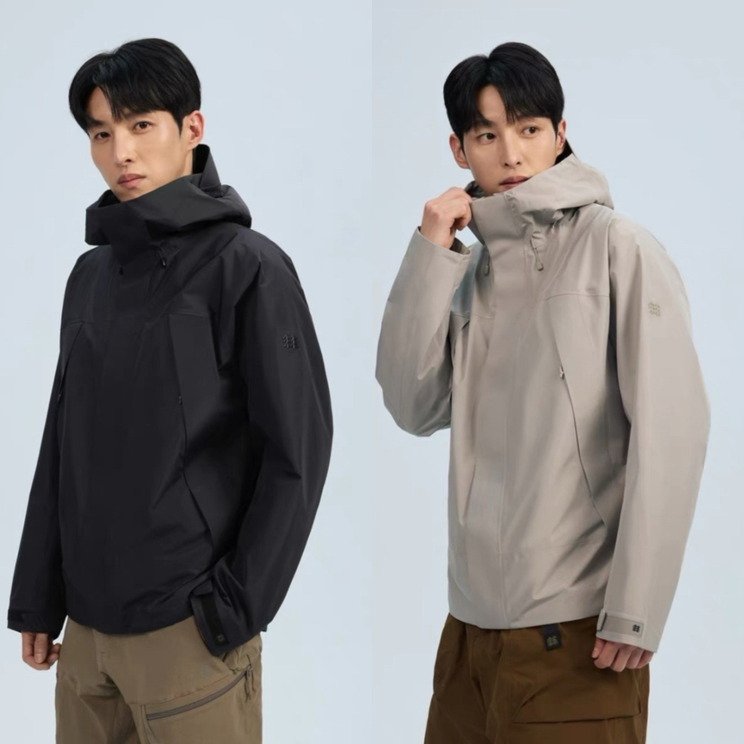 37-8 韩国单 圆正 两棵树 男士冲锋夹克 老朱176/148穿黑色L宽松合适 穿卡其XL偏大