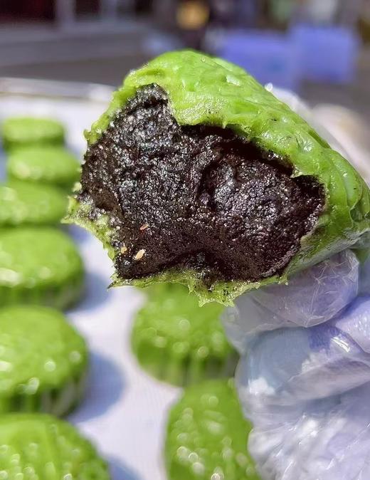 【山歌郁选】清明粿  艾青与食材的交融在一起，咬一口，满满的享受，小时候的味道。 商品图7