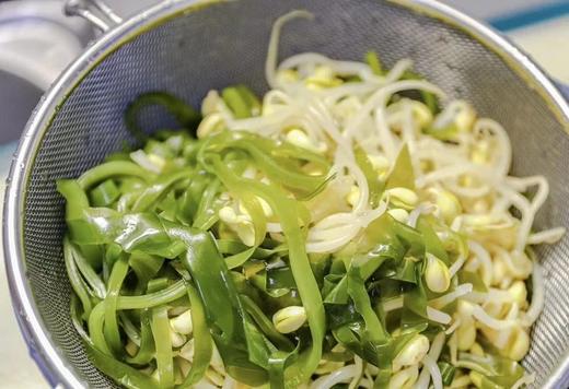 【双有机深海盐渍小海带】口感嫩滑有嚼劲 有机认证 一箱一码 非人工养殖 40米深海自然生长 新鲜采摘 不管是凉拌 煲汤还是涮火锅 这海带都能轻松驾驭基地直邮 商品图3