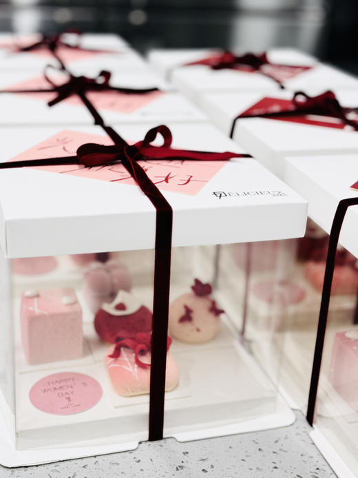 女神节小慕斯礼盒 商品图3