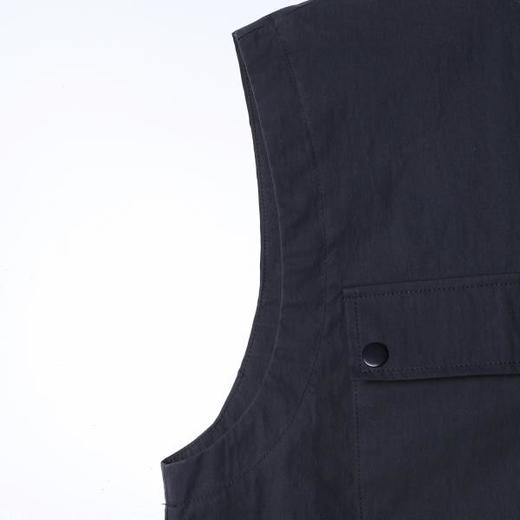 SDSA男装2026新款高贵轻奢时尚简约纯色马甲按扣翻领设计百搭休闲 商品图3