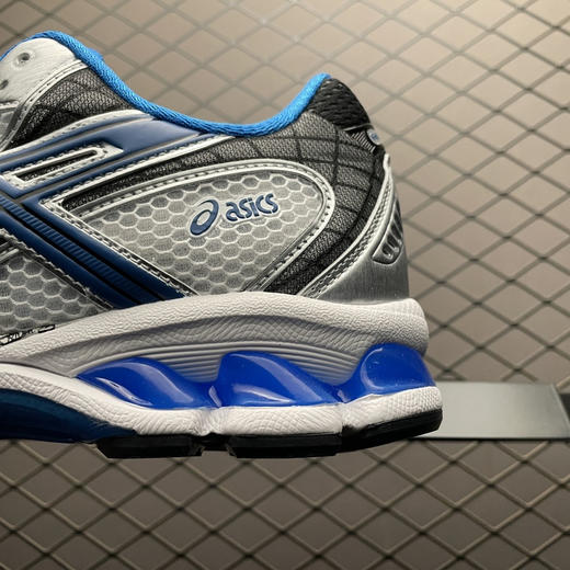 春季特惠💰390 Asics 亚瑟士 GEL-Nimbus 10.1 低帮运动休闲跑步鞋 商品图3