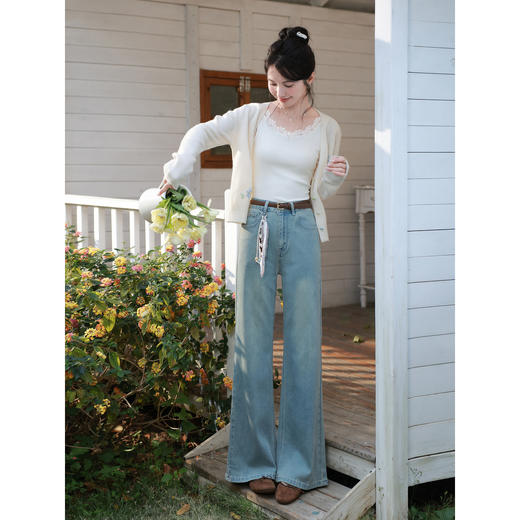 鹿向南「丹宁艺术家」洋气蓝色牛仔裤女春夏新款宽松微喇长款裤子 商品图2