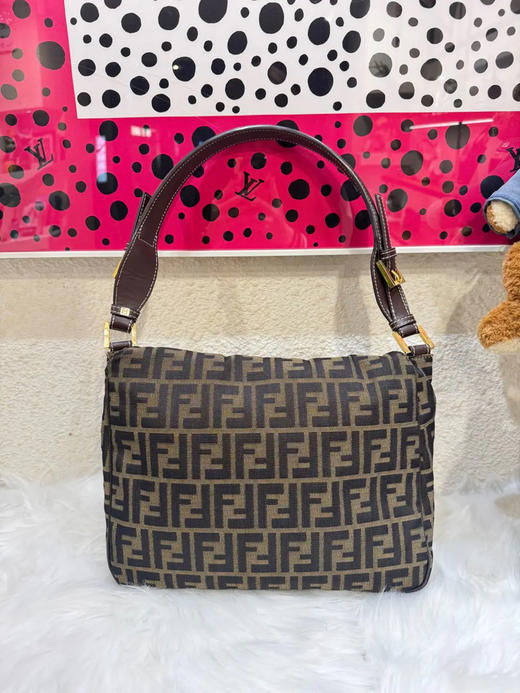 FENDI 大号 棕老花 金扣 帆布 大胖丁 单肩包 商品图1
