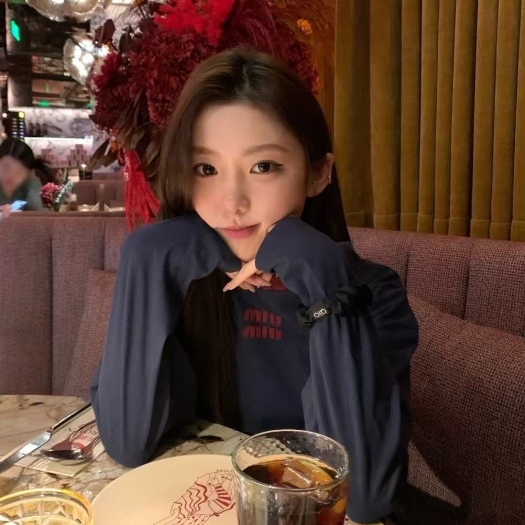 【2fz1】羔品质女士春夏新款徽标贴布刺绣长袖T恤！！