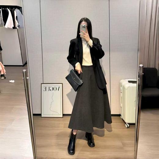 【3天发货！一条过冬！优雅加厚羊毛蚕丝赫本风半身裙】 高品质八片立体裁剪 手感软糯 温暖舒适 MWX 商品图1