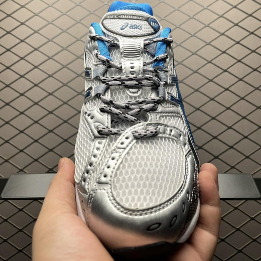 春季特惠💰390 Asics 亚瑟士 GEL-Nimbus 10.1 低帮运动休闲跑步鞋 商品图8